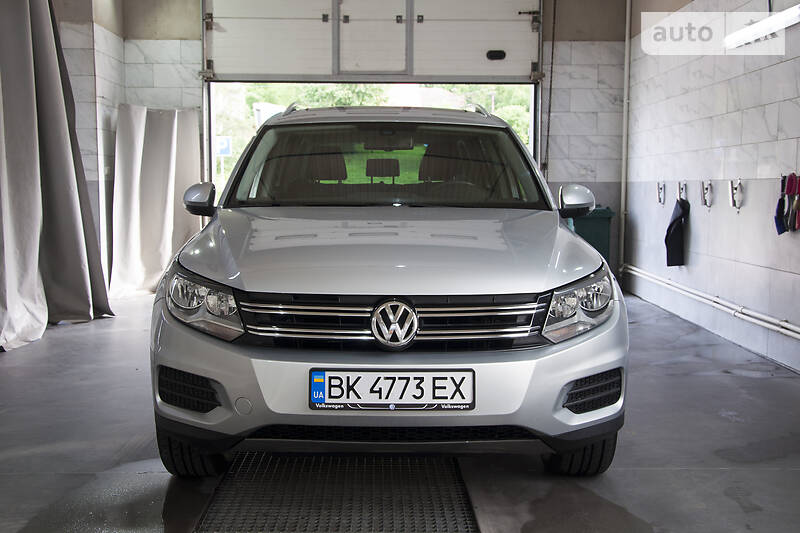 Позашляховик / Кросовер Volkswagen Tiguan 2016 в Рівному фото 51 Позашляховик / Кросовер Volkswagen Tiguan 2016 в Рівному