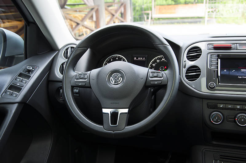 Позашляховик / Кросовер Volkswagen Tiguan 2016 в Рівному фото 80 Позашляховик / Кросовер Volkswagen Tiguan 2016 в Рівному