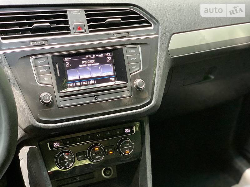 Позашляховик / Кросовер Volkswagen Tiguan 2017 в Києві