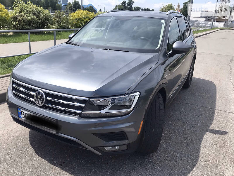 Позашляховик / Кросовер Volkswagen Tiguan 2017 в Львові