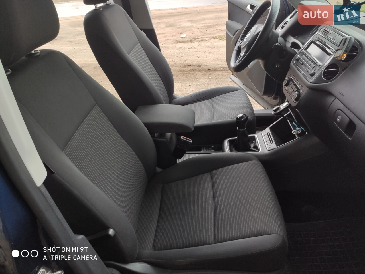 2011 Volkswagen Tiguan - мініатюра 11