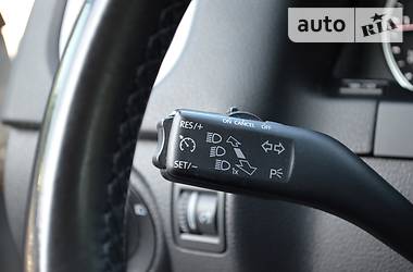Позашляховик / Кросовер Volkswagen Tiguan 2013 в 