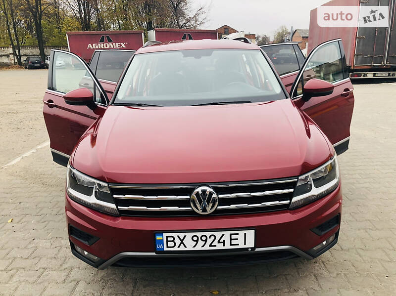 Позашляховик / Кросовер Volkswagen Tiguan 2017 в Хмельницькому