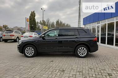 Позашляховик / Кросовер Volkswagen Tiguan 2018 в Херсоні