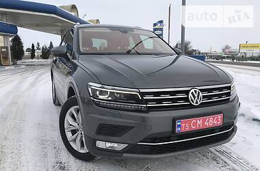 Внедорожник / Кроссовер Volkswagen Tiguan 2017 в Львове