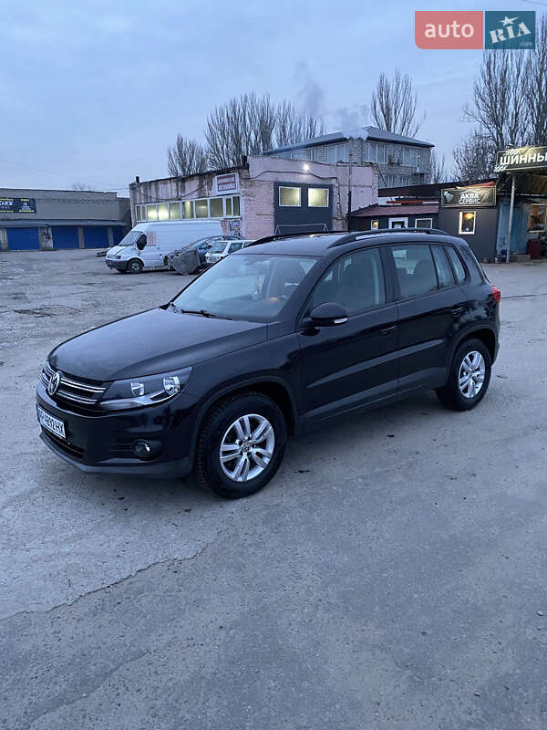 Позашляховик / Кросовер Volkswagen Tiguan 2017 в Києві