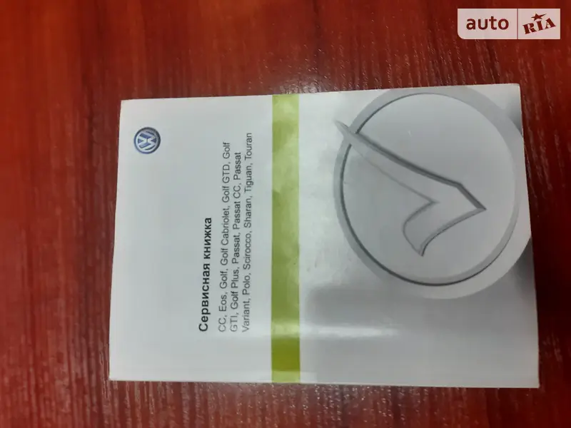 Внедорожник / Кроссовер Volkswagen Tiguan 2011 в 