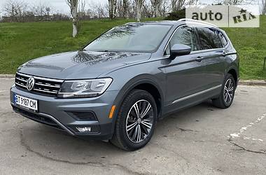 Внедорожник / Кроссовер Volkswagen Tiguan 2019 в Херсоне