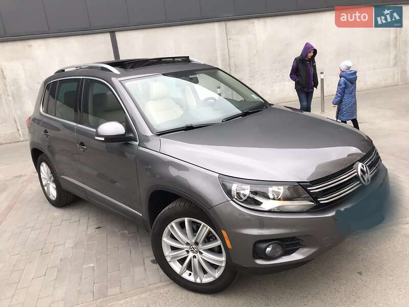 Позашляховик / Кросовер Volkswagen Tiguan 2012 в Києві