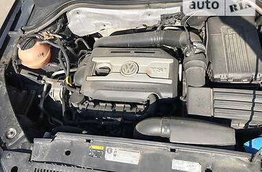 Внедорожник / Кроссовер Volkswagen Tiguan 2014 в 