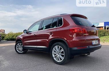 Внедорожник / Кроссовер Volkswagen Tiguan 2013 в Дрогобыче