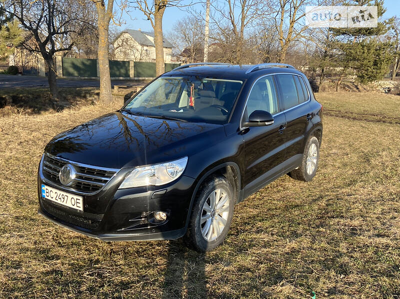 Внедорожник / Кроссовер Volkswagen Tiguan 2008 в Николаеве