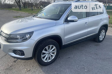 Внедорожник / Кроссовер Volkswagen Tiguan 2012 в Фастове