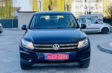 Внедорожник / Кроссовер Volkswagen Tiguan 2012 в Ивано-Франковске