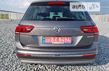 Внедорожник / Кроссовер Volkswagen Tiguan 2017 в Бродах