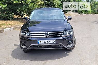 Позашляховик / Кросовер Volkswagen Tiguan 2018 в Запоріжжі