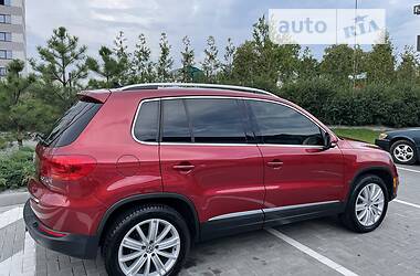 Внедорожник / Кроссовер Volkswagen Tiguan 2012 в Ивано-Франковске