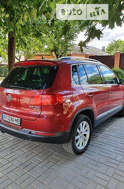 Внедорожник / Кроссовер Volkswagen Tiguan 2014 в Кропивницком