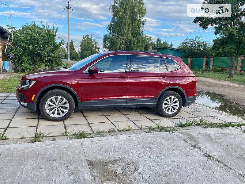 Внедорожник / Кроссовер Volkswagen Tiguan 2018 в Лебедине фото 5 Внедорожник / Кроссовер Volkswagen Tiguan 2018 в Лебедине