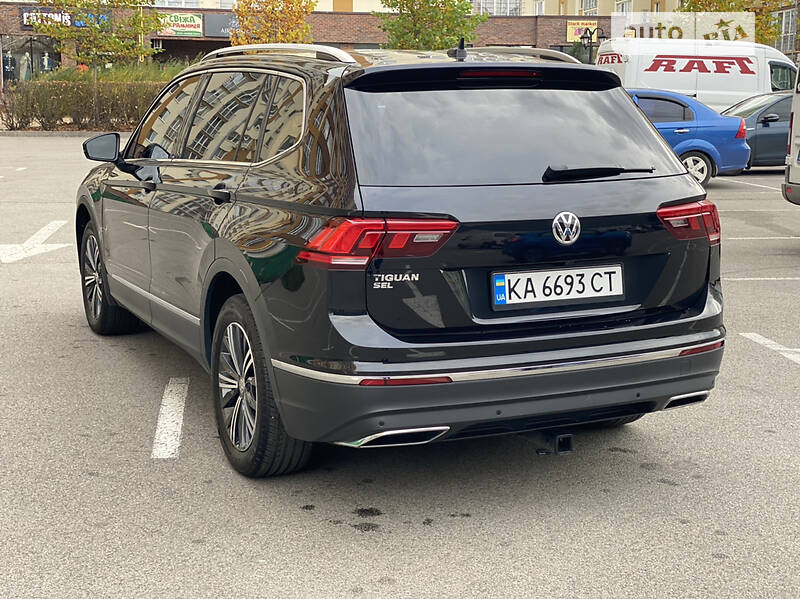 Внедорожник / Кроссовер Volkswagen Tiguan 2019 в Киеве