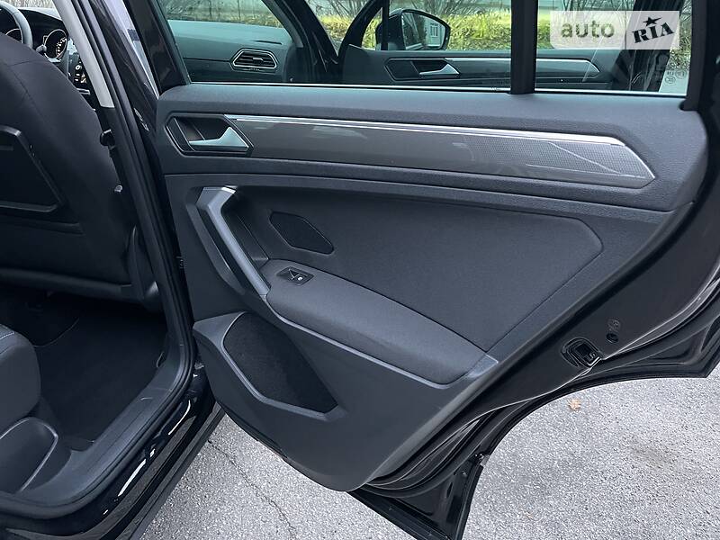 Внедорожник / Кроссовер Volkswagen Tiguan 2019 в Виннице
