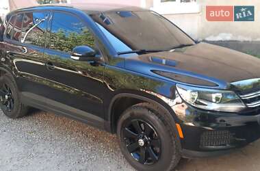 Хэтчбек Volkswagen Tiguan 2011 в 