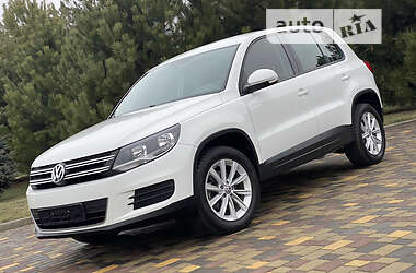 Позашляховик / Кросовер Volkswagen Tiguan 2017 в Дніпрі