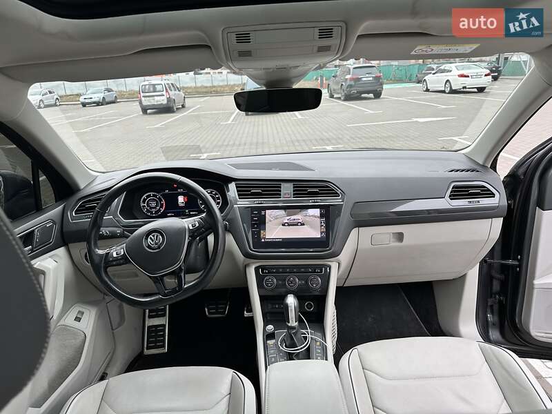 Позашляховик / Кросовер Volkswagen Tiguan 2017 в Києві
