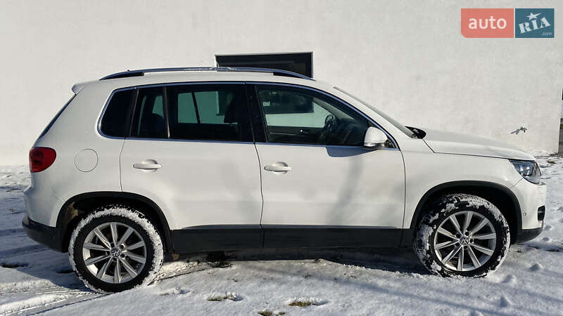 Внедорожник / Кроссовер Volkswagen Tiguan 2011 в Дрогобыче