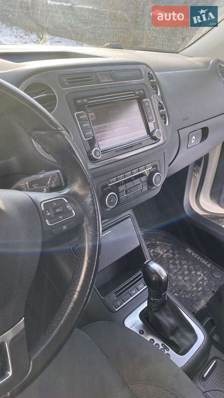 Внедорожник / Кроссовер Volkswagen Tiguan 2011 в Дрогобыче