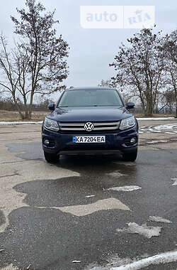 Внедорожник / Кроссовер Volkswagen Tiguan 2012 в Лубнах