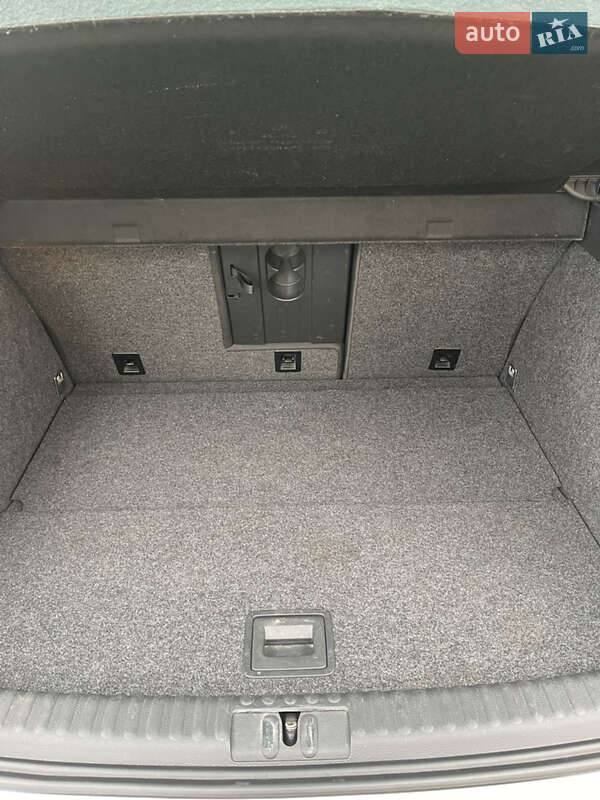 Внедорожник / Кроссовер Volkswagen Tiguan 2013 в Киеве