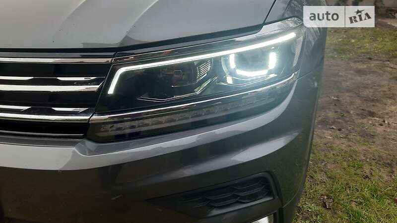 Внедорожник / Кроссовер Volkswagen Tiguan 2016 в Бродах
