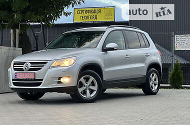 Позашляховик / Кросовер Volkswagen Tiguan 2010 в Дрогобичі