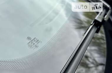 Внедорожник / Кроссовер Volkswagen Tiguan 2020 в 