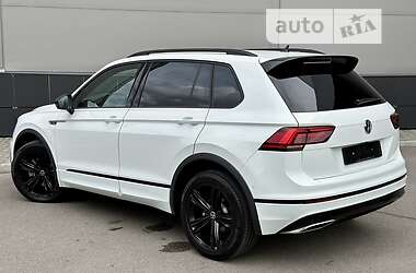 Внедорожник / Кроссовер Volkswagen Tiguan 2020 в 