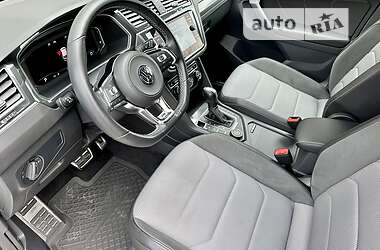 Внедорожник / Кроссовер Volkswagen Tiguan 2020 в 