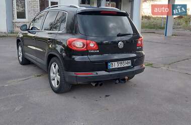 Внедорожник / Кроссовер Volkswagen Tiguan 2009 в 