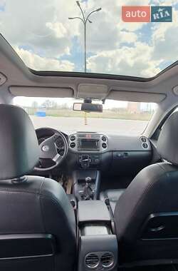 Внедорожник / Кроссовер Volkswagen Tiguan 2009 в Луцке