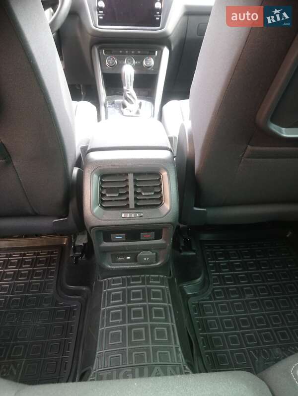 Внедорожник / Кроссовер Volkswagen Tiguan 2018 в Бердичеве