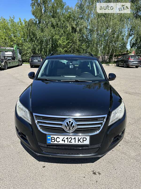 Позашляховик / Кросовер Volkswagen Tiguan 2009 в Самборі