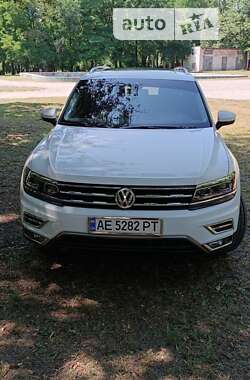 Внедорожник / Кроссовер Volkswagen Tiguan 2019 в Кривом Роге