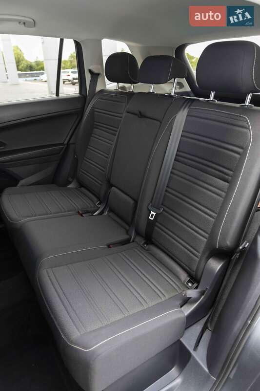 Внедорожник / Кроссовер Volkswagen Tiguan 2022 в Луцке