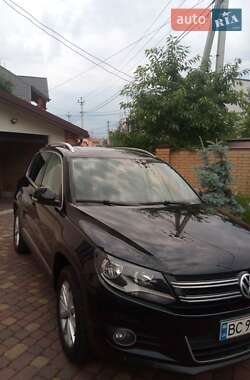 Внедорожник / Кроссовер Volkswagen Tiguan 2012 в Львове