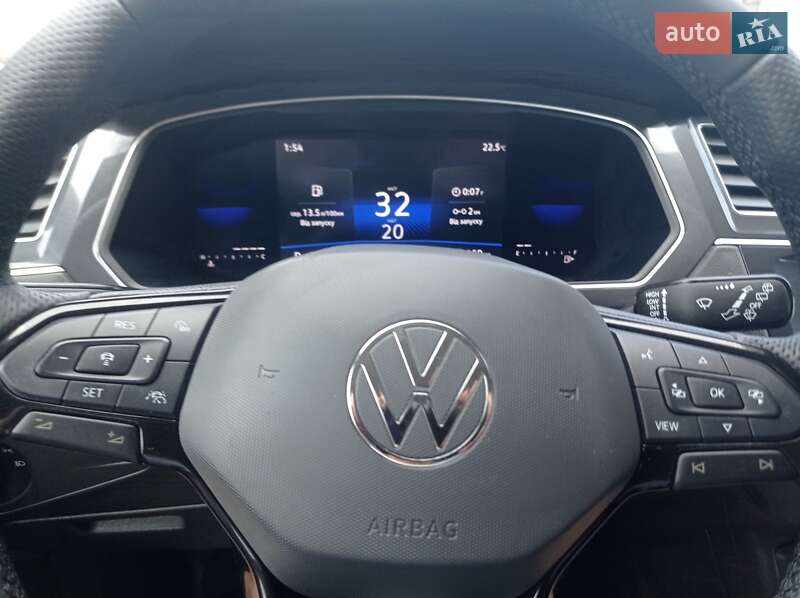 Внедорожник / Кроссовер Volkswagen Tiguan 2021 в Черновцах