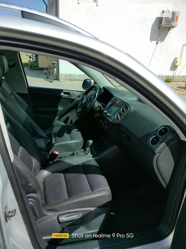Внедорожник / Кроссовер Volkswagen Tiguan 2011 в Тернополе
