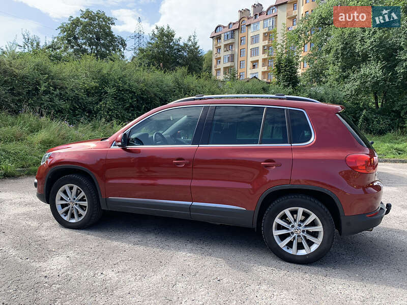 Внедорожник / Кроссовер Volkswagen Tiguan 2013 в Львове