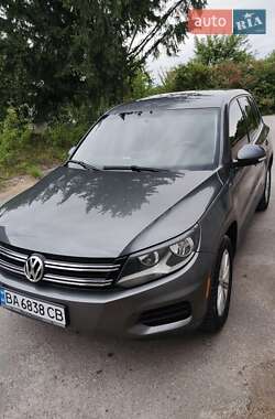 Внедорожник / Кроссовер Volkswagen Tiguan 2014 в Житомире