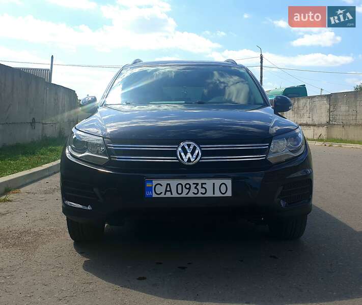 Внедорожник / Кроссовер Volkswagen Tiguan 2014 в Умани