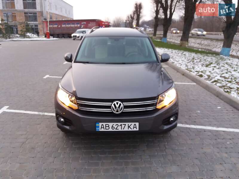Позашляховик / Кросовер Volkswagen Tiguan 2015 в Вінниці